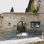 Apartment De *