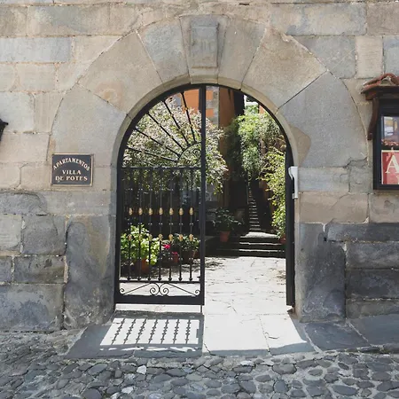 Apartment De Potes